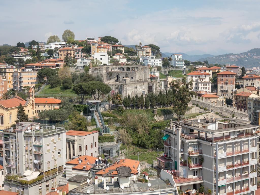 Guesthouse Il Grattacielo Sul Golfo La Spezia Dış mekan fotoğraf